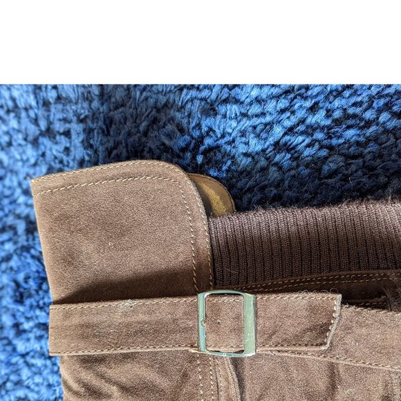 💜Chic Suede Knee-High Boots with Buckle Detail - Size 10 - Picture 6 of 10